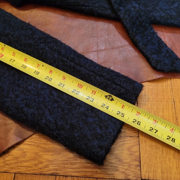 Michael Kors Belted Wrap Jacket - Picture 9 of 10